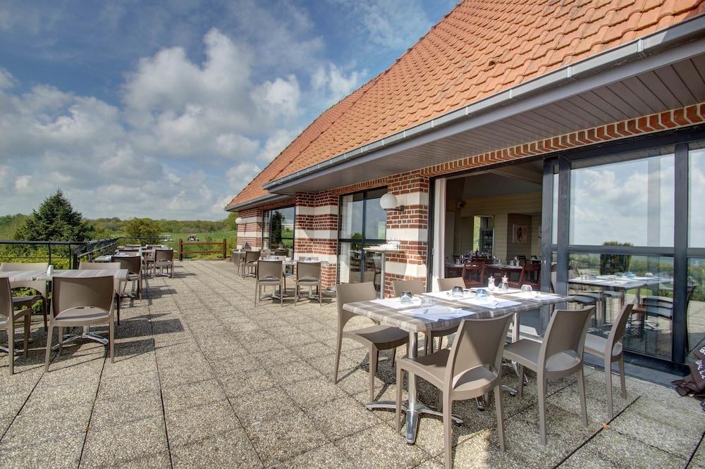Hotel Du Golf Lumbres エクステリア 写真