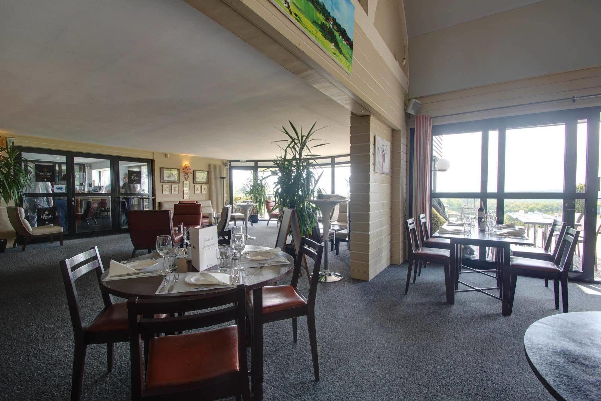 Hotel Du Golf Lumbres エクステリア 写真